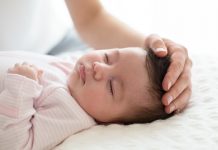 How to survive an unsettled newborn